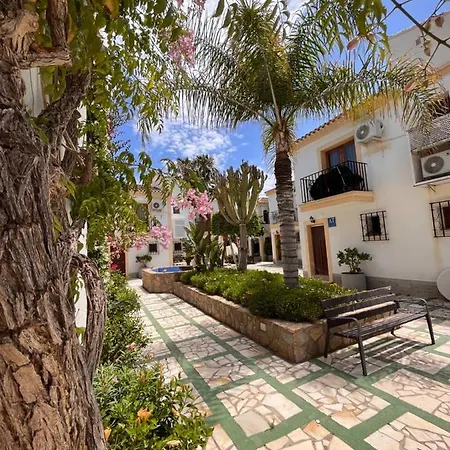 Dos Hermanas Coast Appartement