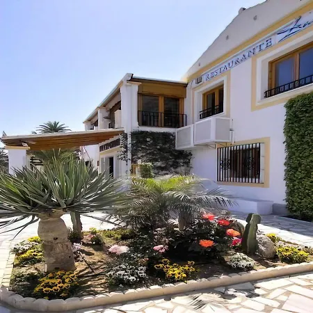 Dos Hermanas Coast Appartement