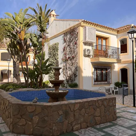 Dos Hermanas Coast Appartement *